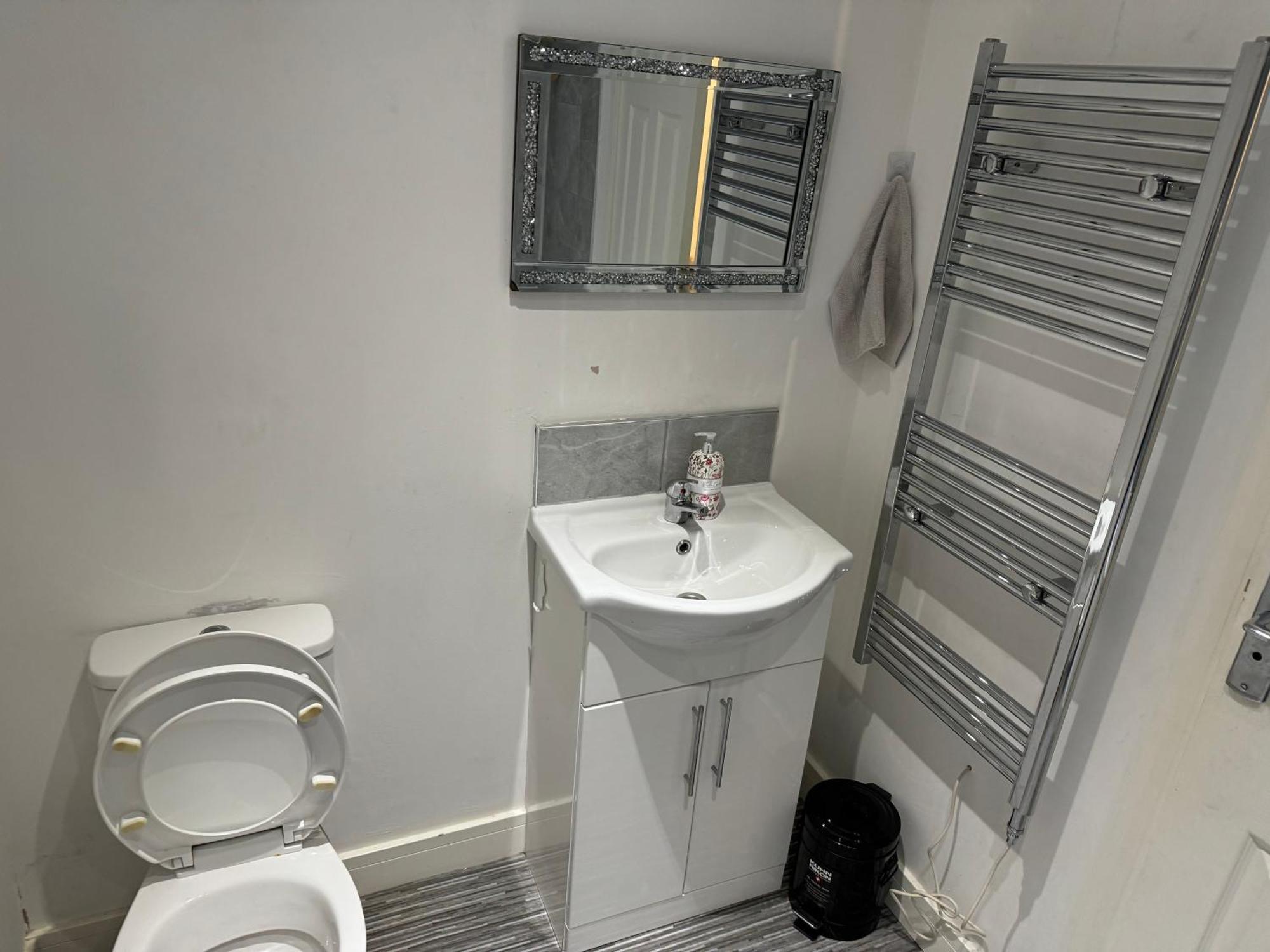 2 Bedroom Apartment In Doncaster City Centre Buitenkant foto